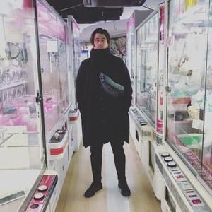 Meet your Posher, Harrison